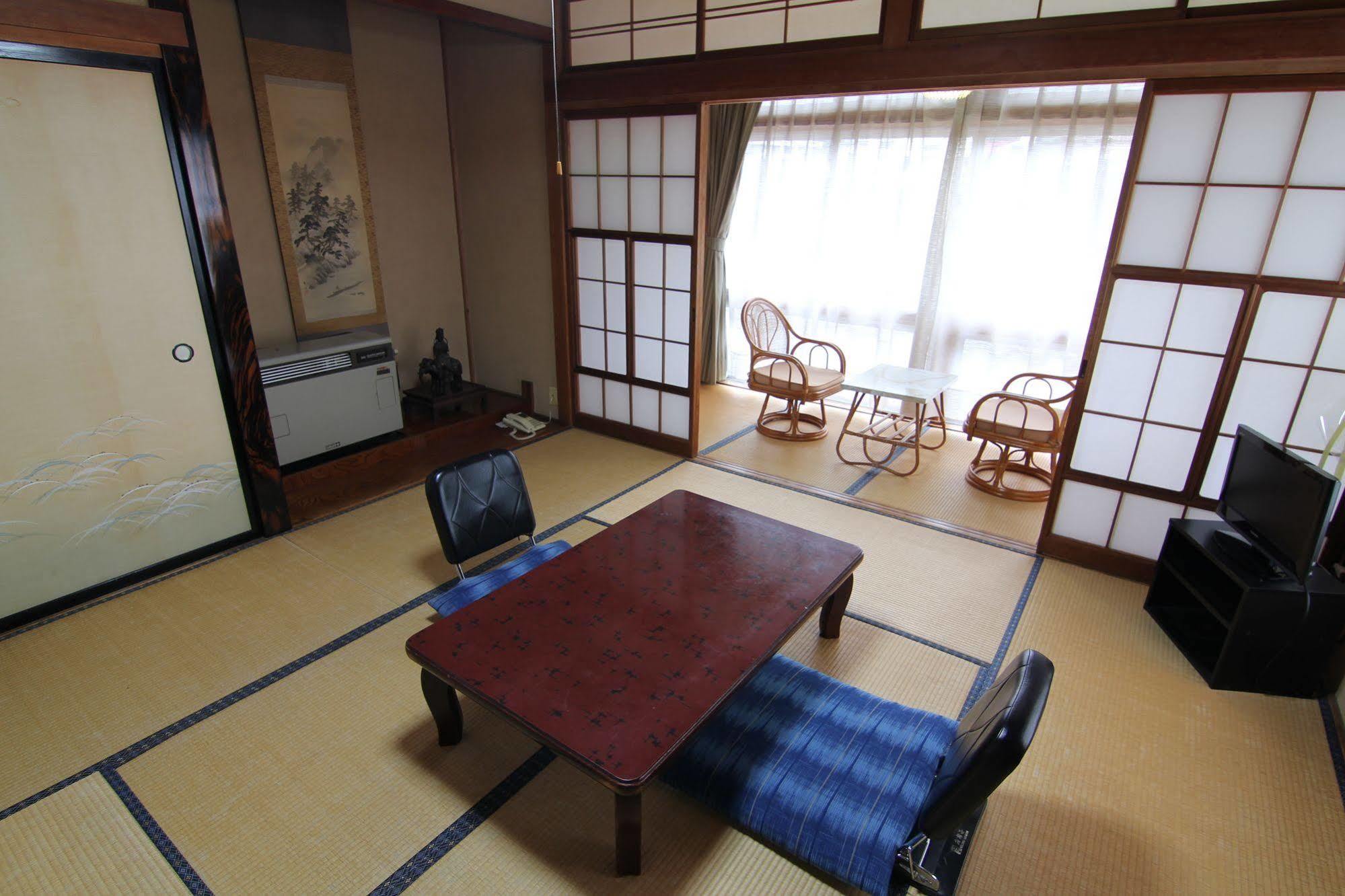Yamadaya Ryokan Нодзаваонсен Экстерьер фото